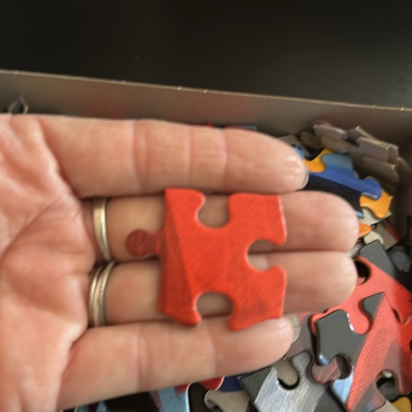 Disney puzzles EUC no missing pieces 300 piece Mickey & 750 pieceThomas Kinkade - Picture 4 of 7